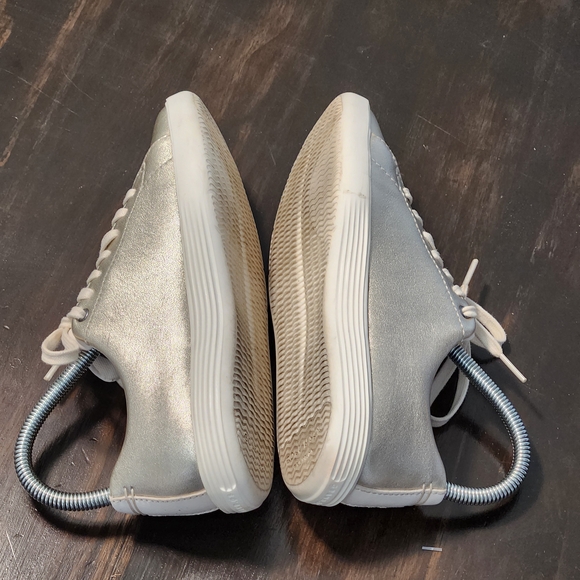 Cole Haan Grand Crosscourt Womens 5.5B Gold Lace Up Casual Sneakers - Picture 5 of 14